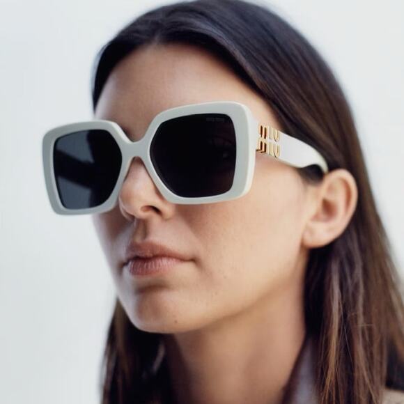 NEW!!!  Miu Miu MU10YS 1425S0 Sunglasses, Authentic - Picture 7 of 13